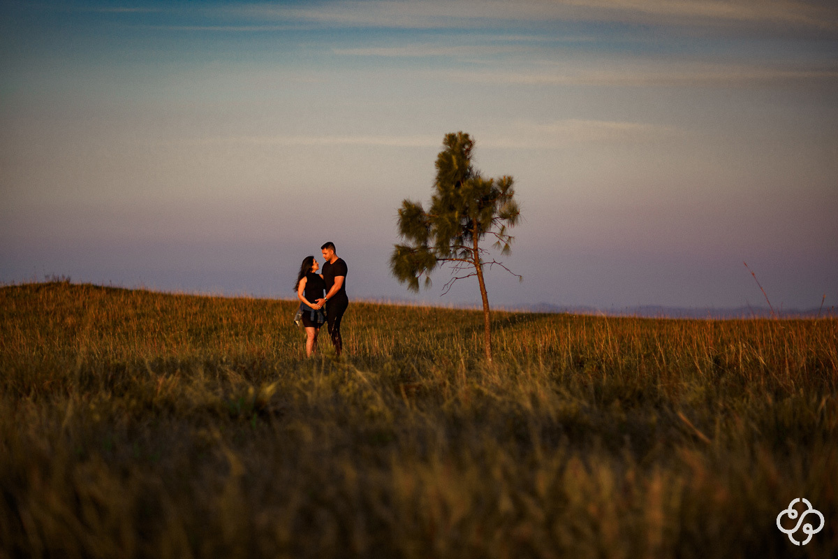 Ensaio Gestante no Morro da Boa Vista | Rancho Queimado - SC | Serra Catarinense | Tamyris e Rafael | Campo | Book Grávida | Ensaio Família | Fotógrafo de Gestante | Fotógrafo de Família | Gestante | Grávida | www.rafaelsantosfotografia.com.br