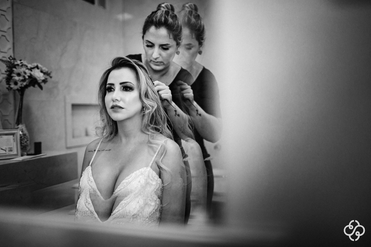 Making-of Noiva Salão Fernanda Martins Bombinhas - SC | Make-Up Noiva | Beauty | Fotógrafo de Casamento | Bombinhas | Praia de Mariscal |  Casamento na Praia | Casamento ao Ar Livre | Casamento Adi e Edilson | www.rafaelsantosfotografia.com.br