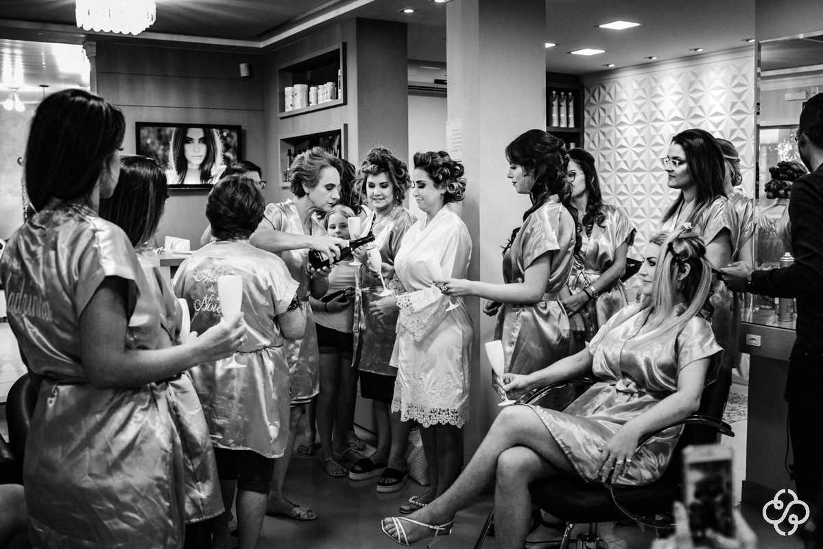 Making-of Noiva Salão Fernanda Martins Bombinhas - SC | Make-Up Noiva | Beauty | Fotógrafo de Casamento | Bombinhas | Praia de Mariscal |  Casamento na Praia | Casamento ao Ar Livre | Casamento Adi e Edilson | www.rafaelsantosfotografia.com.br