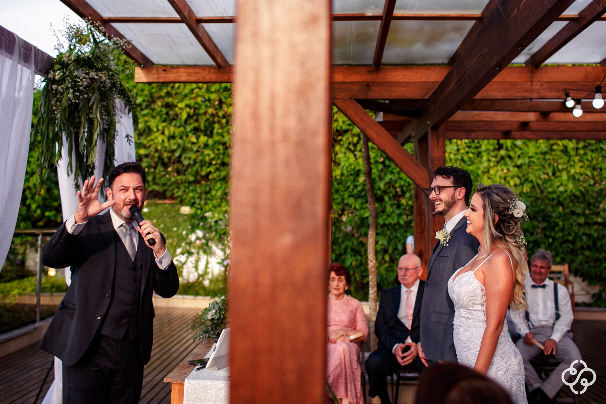 Cerimônia de Casamento Restaurante Casa da Praia em Bombinhas - SC | Fotógrafo de Casamento | Destination Wedding | Casamento na Praia | Casamento de Dia | Casamento ao Ar Livre |  Casamento Adi e Edilson | www.rafaelsantosfotografia.com.