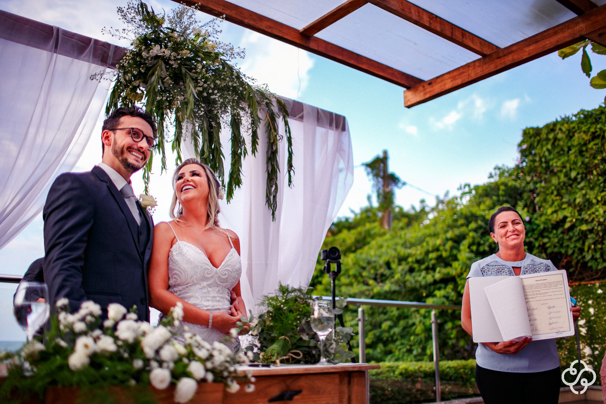 Cerimônia de Casamento Restaurante Casa da Praia em Bombinhas - SC | Fotógrafo de Casamento | Destination Wedding | Casamento na Praia | Casamento de Dia | Casamento ao Ar Livre |  Casamento Adi e Edilson | www.rafaelsantosfotografia.com.