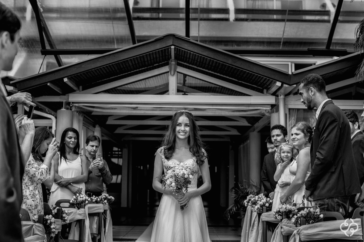 Casamento na Praia | Casamento de dia | Cerimônia de Casamento Hotel Costa Norte Ponta das Canas | Florianópolis - SC | Daria e Marcos | Fotógrafo de Casamento | Foto de Casamento | Fotógrafo Destination Wedding | Destino de Casamento | Casamento |