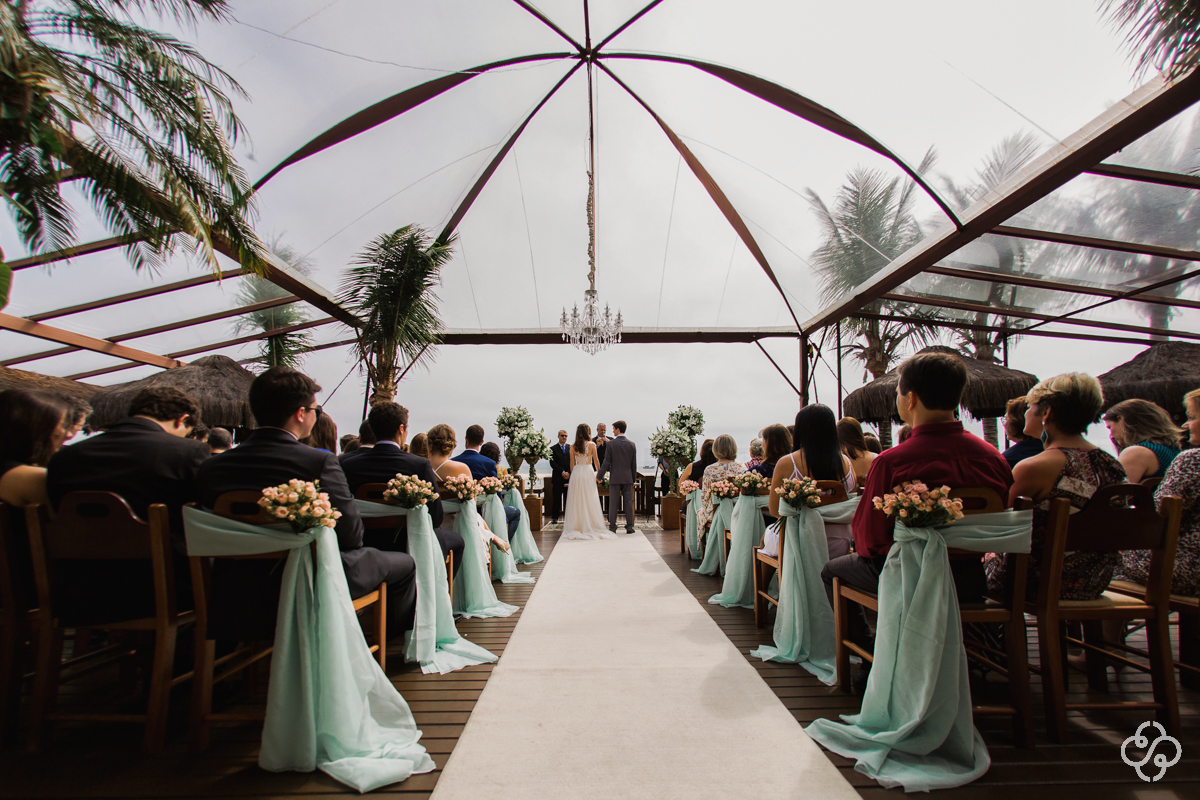 Casamento na Praia | Casamento de dia | Cerimônia de Casamento Hotel Costa Norte Ponta das Canas | Florianópolis - SC | Daria e Marcos | Fotógrafo de Casamento | Foto de Casamento | Fotógrafo Destination Wedding | Destino de Casamento | Casamento |