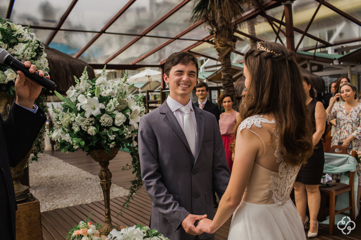 Casamento na Praia | Casamento de dia | Cerimônia de Casamento Hotel Costa Norte Ponta das Canas | Florianópolis - SC | Daria e Marcos | Fotógrafo de Casamento | Foto de Casamento | Fotógrafo Destination Wedding | Destino de Casamento | Casamento |