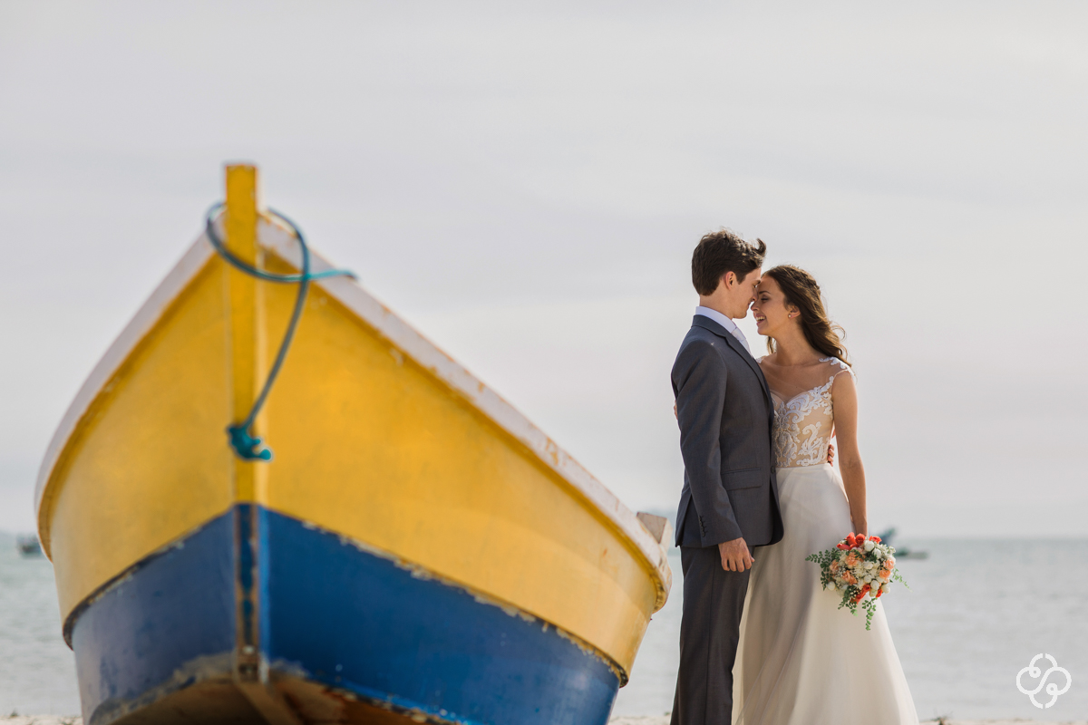 Casamento na Praia | Casamento de dia | Cerimônia de Casamento Hotel Costa Norte Ponta das Canas | Florianópolis - SC | Daria e Marcos | Fotógrafo de Casamento | Foto de Casamento | Fotógrafo Destination Wedding | Destino de Casamento | Casamento |