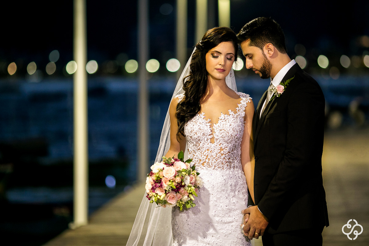 Ensaio Noivos em Itapema | Casamento Indaiá Restaurante | Itapema - SC | Fotógrafo de Casamento | Foto de Casamento | Fotógrafo Destination Wedding | |Fotógrafo de Casamento SC | Destino de Casamento | www.rafaelsantosfotografia.com.br