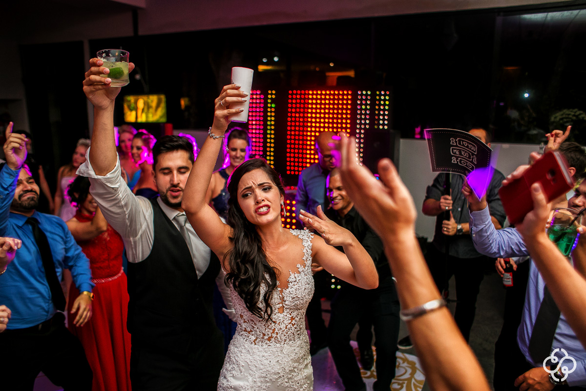 Balada de Casamento | Casamento Indaiá Restaurante | Itapema - SC | Fotógrafo de Casamento | Foto de Casamento | Fotógrafo Destination Wedding | |Fotógrafo de Casamento SC | Destino de Casamento | www.rafaelsantosfotografia.com.br