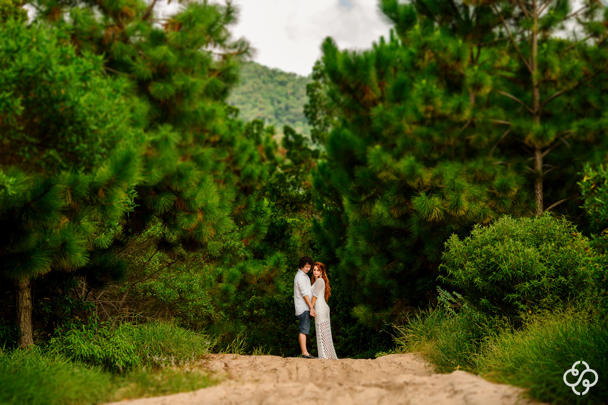 Pré Casamento Nascer do Sol | Balneário Camboriú - SC | Praia Taquaras | Naiara e João Paulo | Book Casal | Fotógrafo de Casamento | Fotógrafo de Bodas | Parejas | www.rafaelsantosfotografia.com.br