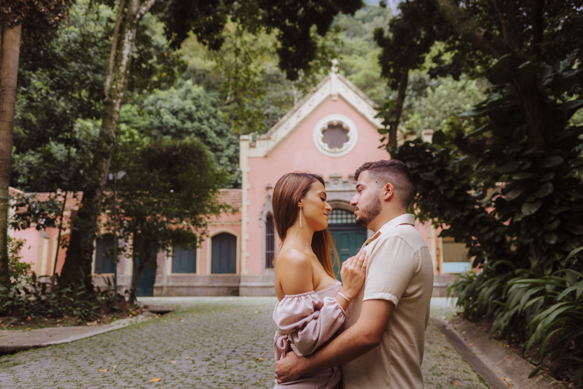 Ensaio de Casal no Parque Lage - Jardim Botânico - RJ
