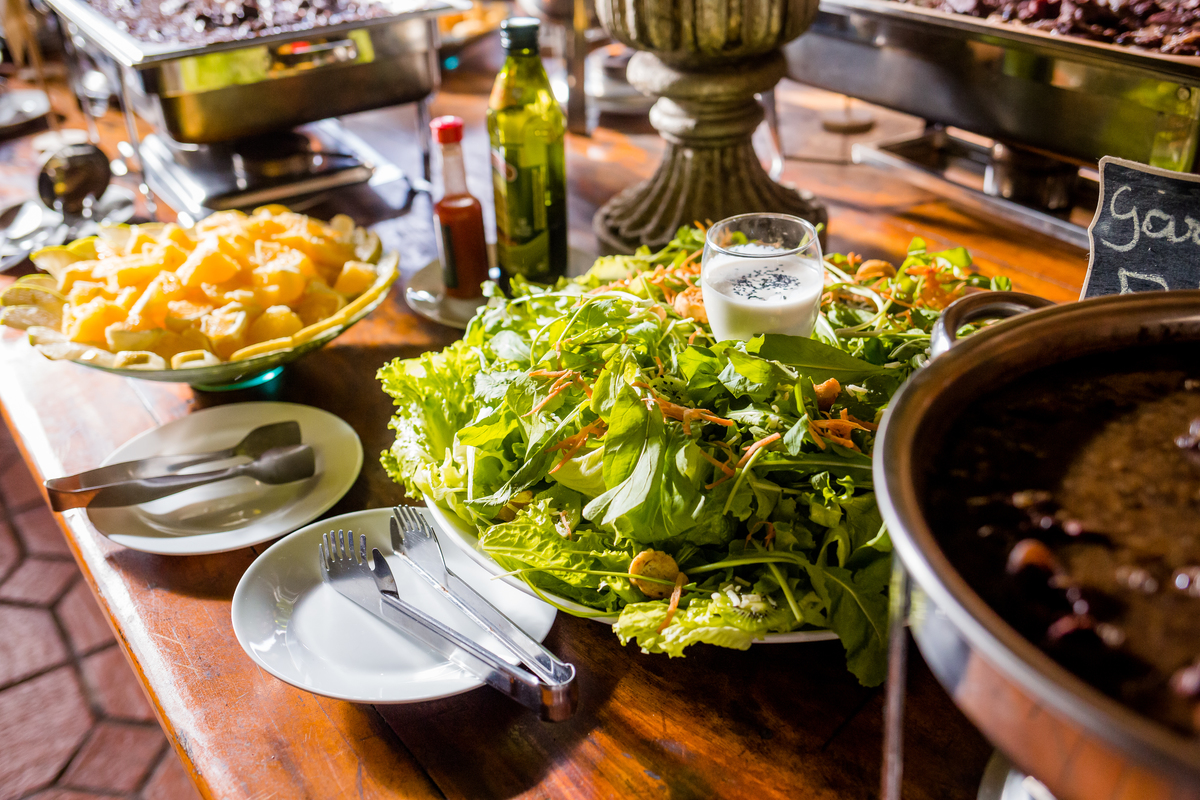 Feijoada com Grupo Samba da Mulher