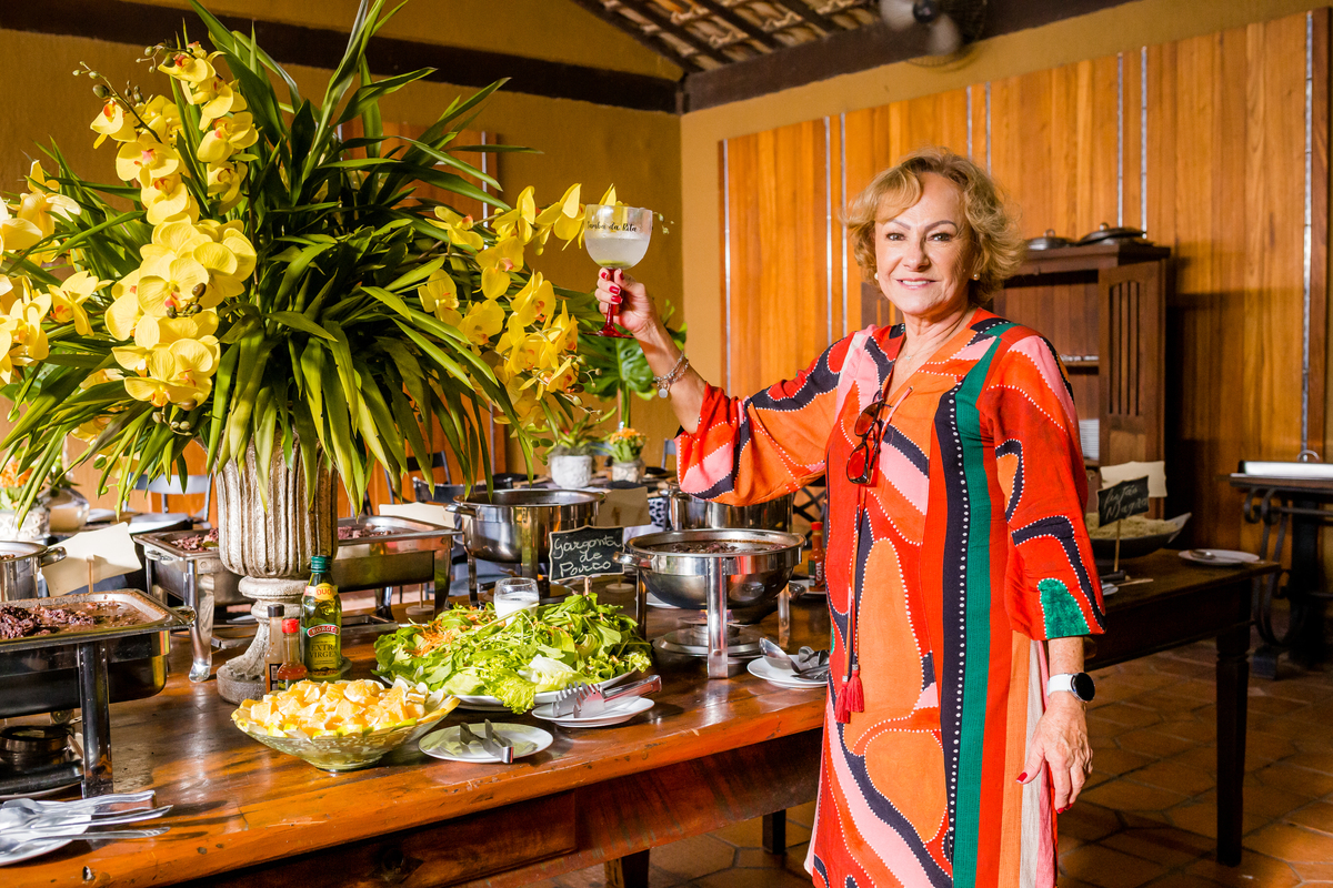 Feijoada com Grupo Samba da Mulher