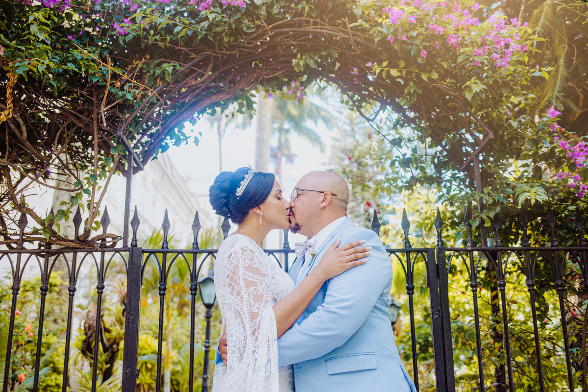 Casamento na Tropical Casa de Festas em Charitas - Niterói
