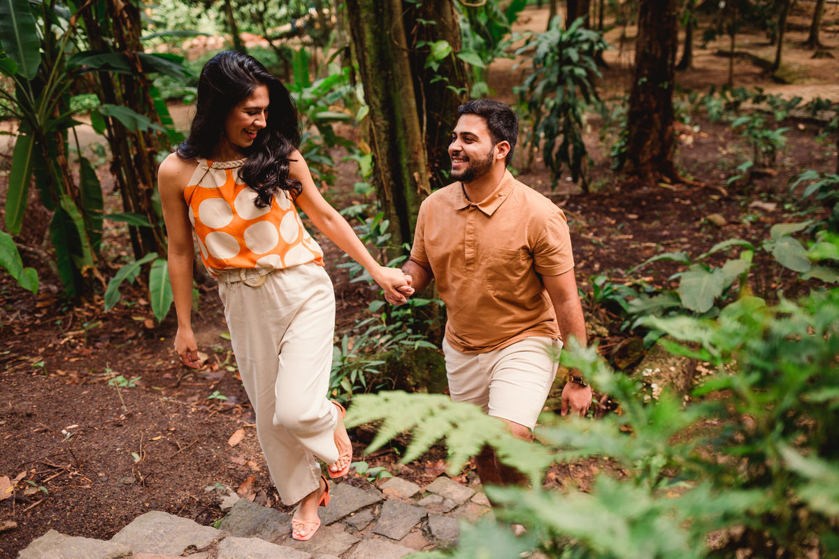 Fotografia de Casal no Parque Lage - RJ