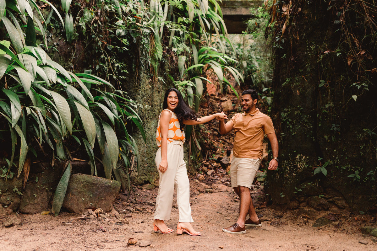 Ensaio Fotográfico de Casal no Parque Lage - RJ