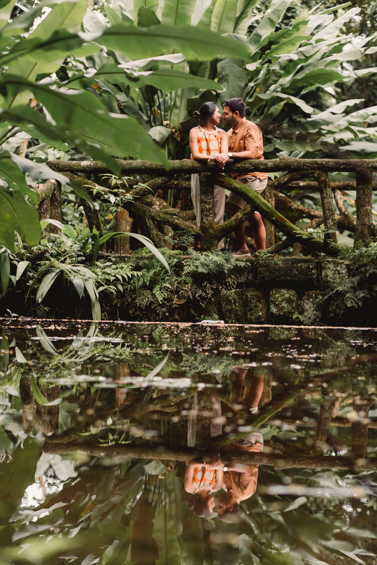 Fotografia de Casal no Parque Lage - RJ