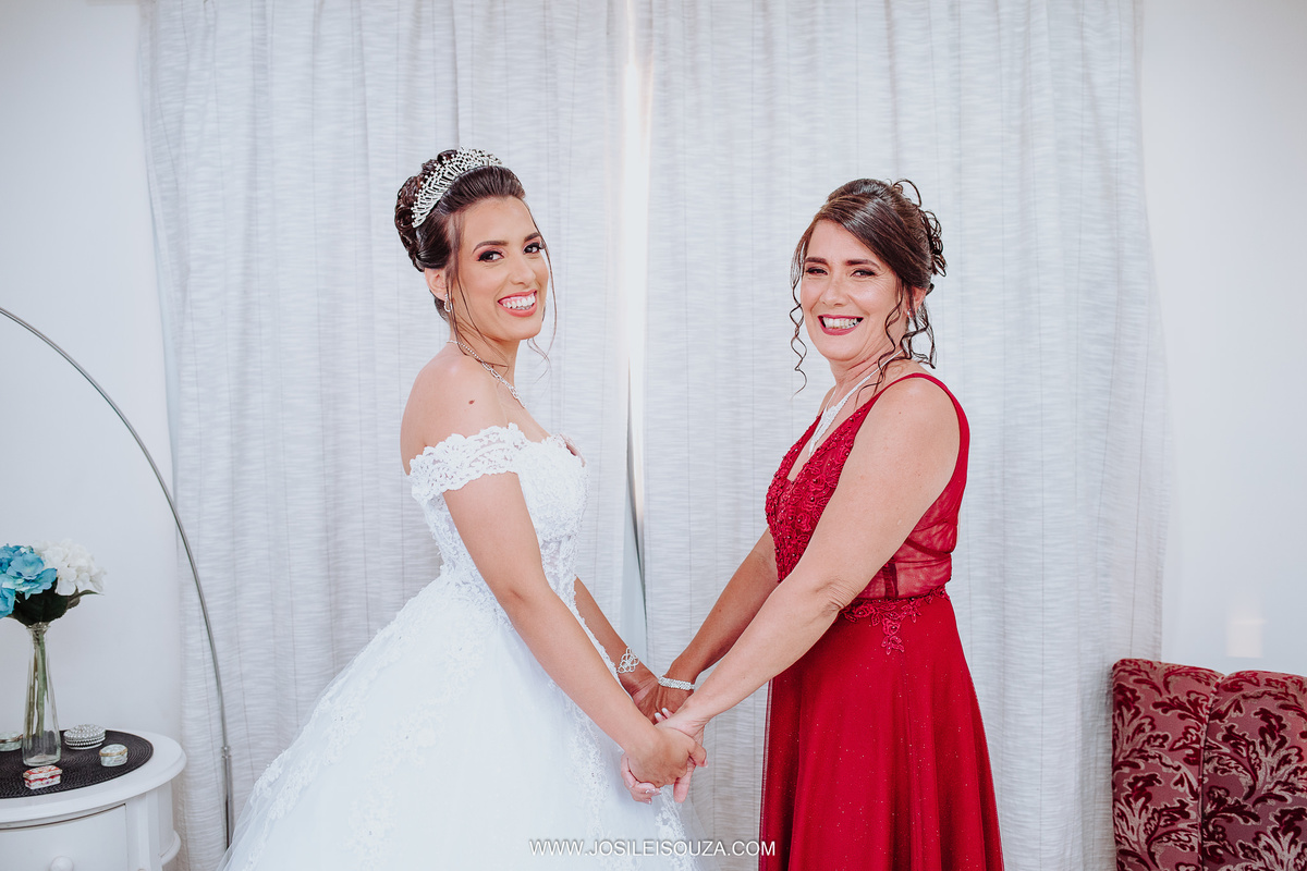 Vestido de Noiva em Alcântara São Gonçalo