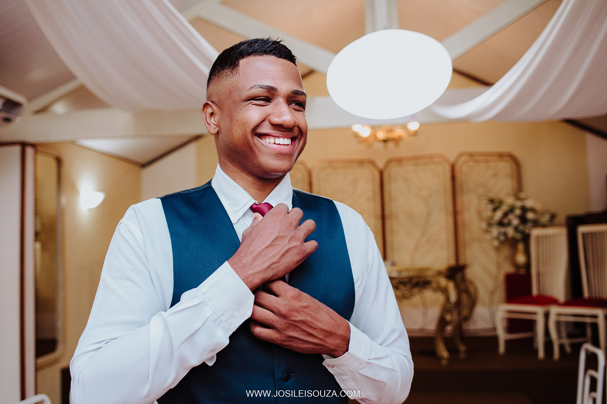 Traje do Noivo em Alcântara São Gonçalo