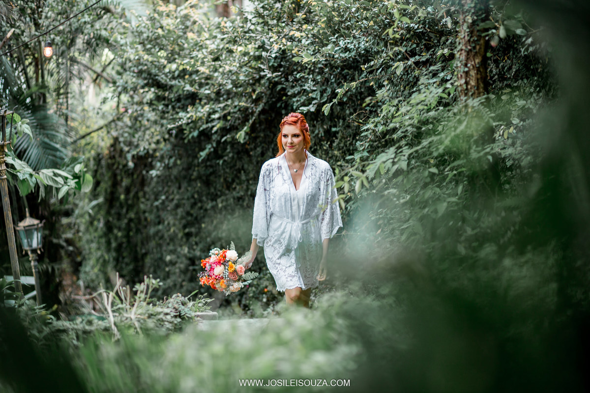 Fotógrafo de CasameMaking Of da Noiva em Niteróinto de Niterói