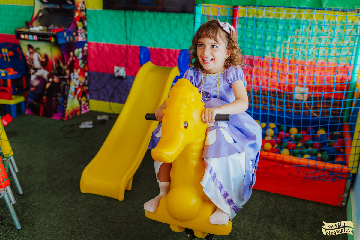 Aniversário no Salão de Festas Eclipse em Maricá