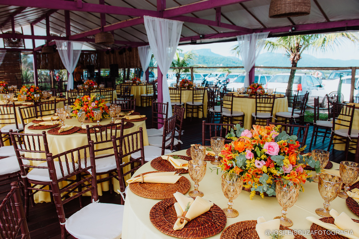 Casamento no Quiosque Harmonia na Praia de Camboinhas em Niterói
