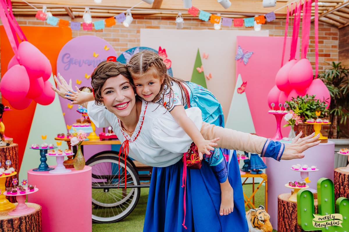 Encanto Real Personagens no Rio de Janeiro