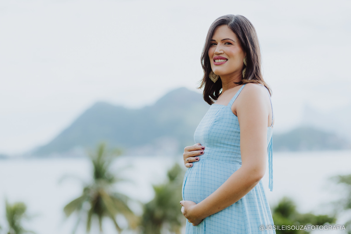 Ensaio de gestante na igreja de São francisco em Niterói