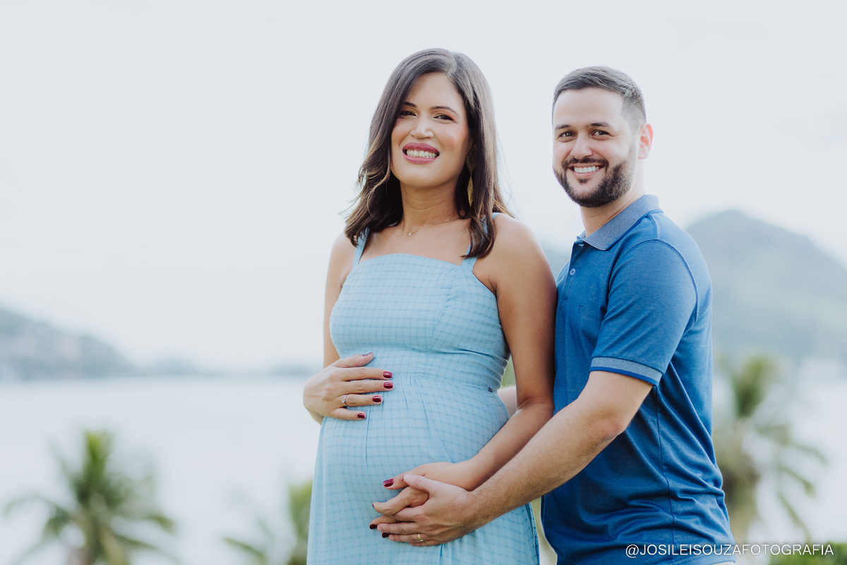 Ensaio de gestante na igreja de São francisco em Niterói