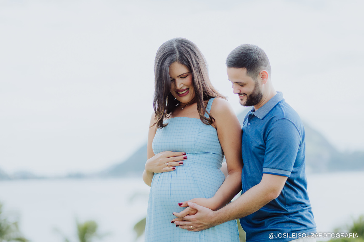 Ensaio de gestante na igreja de São francisco em Niterói