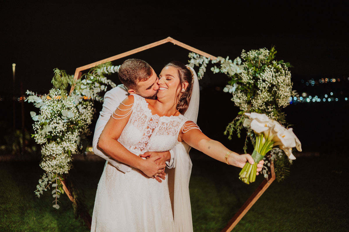 Ensaio de Casal na igreja São Francisco Xavier em Niterói