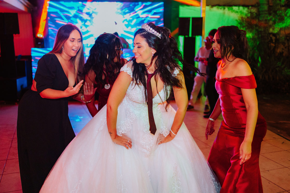 espaço de festa papicho em são gonçalo