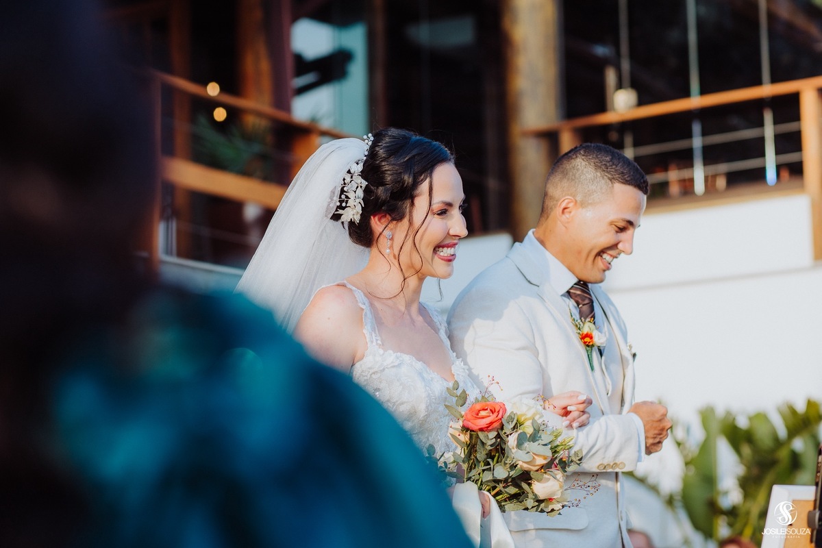 Fotógrafo de Casamento de dia no Espaço Barcelona em niterói - RJ