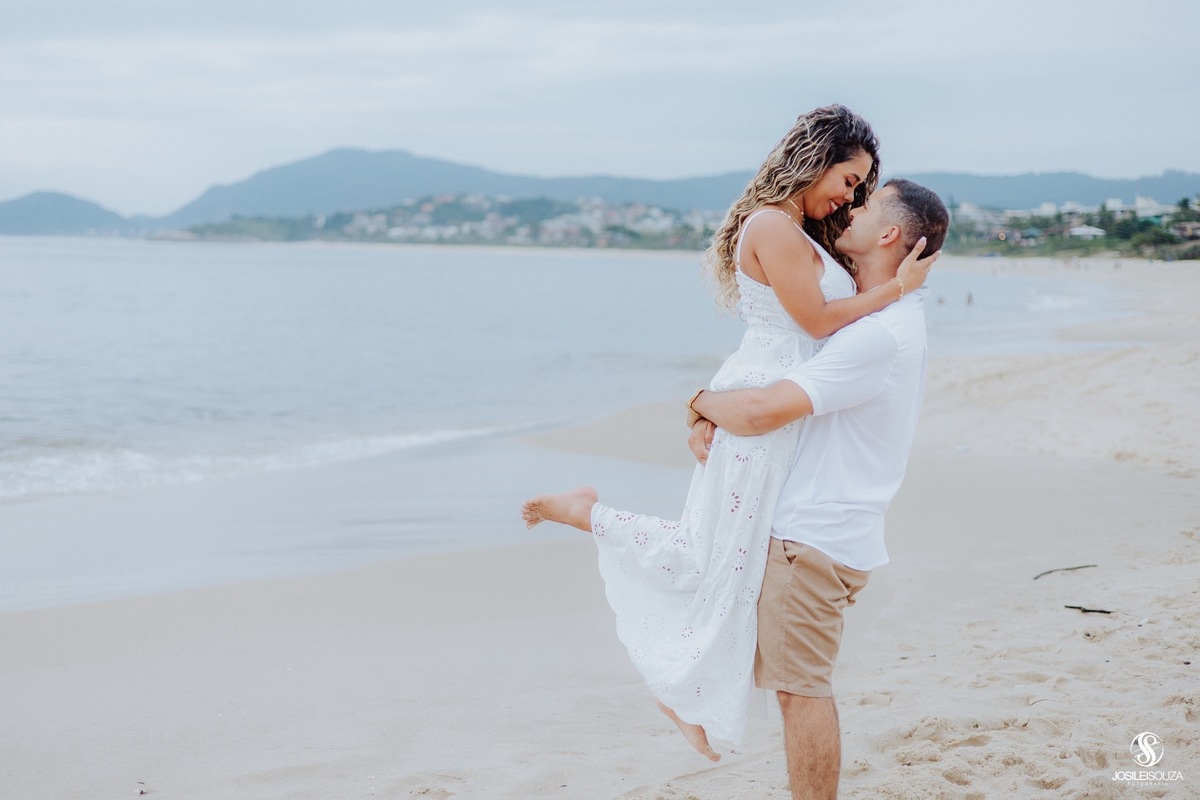 Ensaio de casal na Praia de piratininga