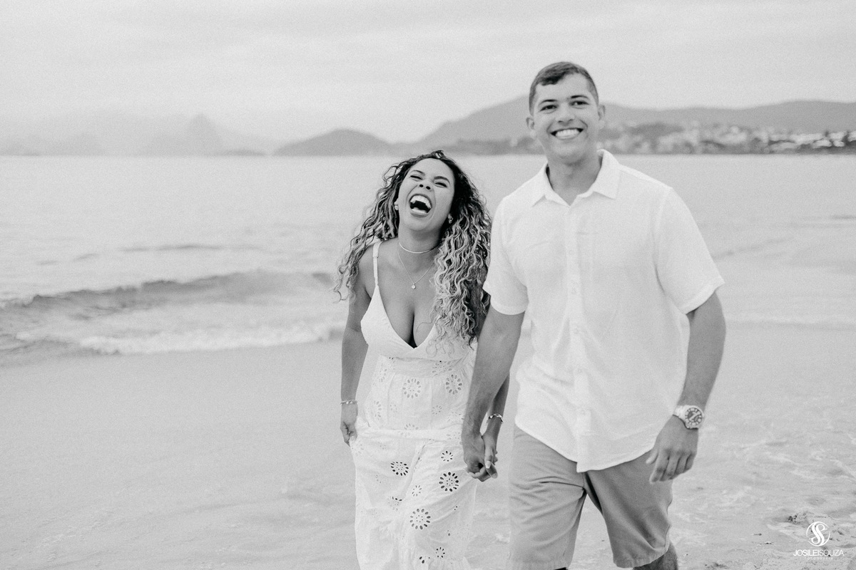 Ensaio de casal na Praia de piratininga