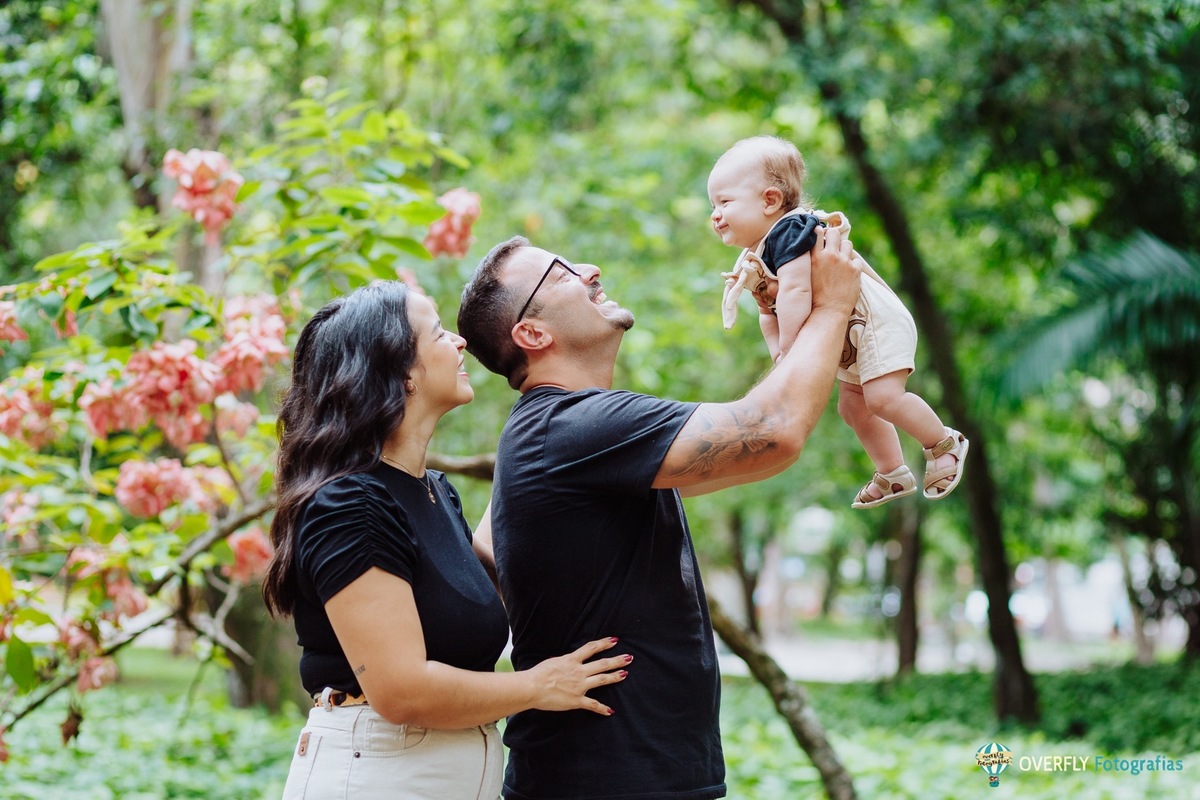 Ensaio de acompanhamento de bebê em niterói