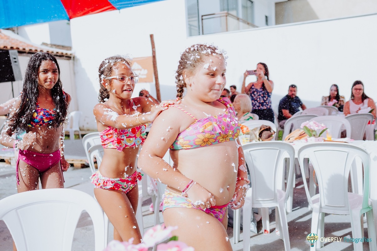 Fotógrafo Profissional para Aniversário em festa na piscina