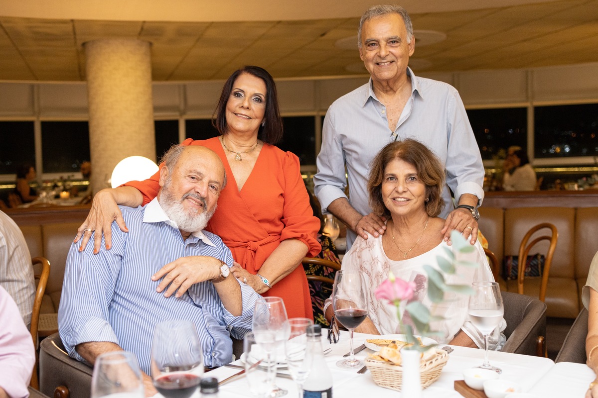 Casamento no Restaurante Olimpo em Charitas Niterói