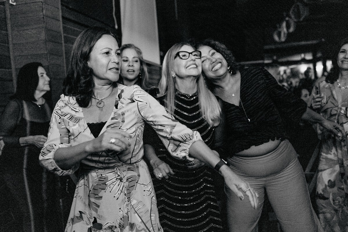 Aniversário de 50 anos em Restaurante em NitFotógrafo Profissional de aniversário e bodas de casamento Zona Zul RJ, Barra da Tijuca, Alto da boa vista, méier, jacarepaguá, pechincha, Laranjeiraserói - RJ