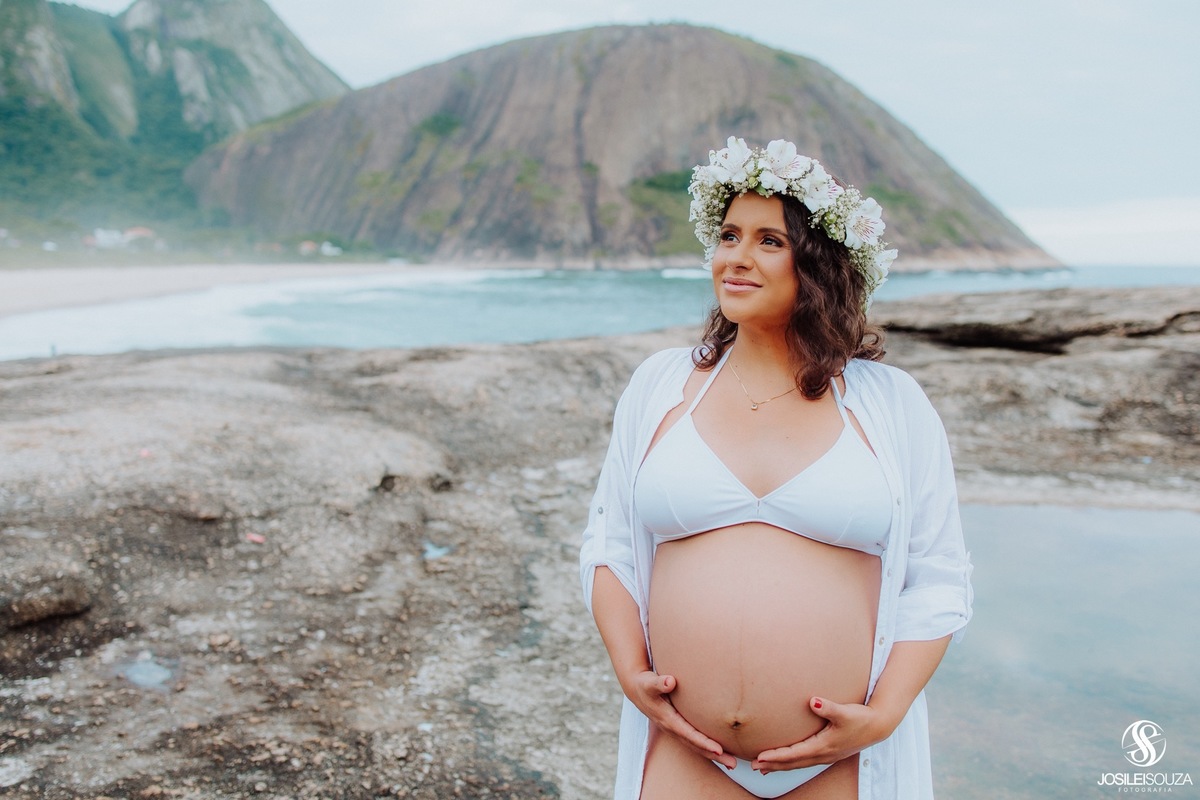 Ensaio de Gestante na Praia de Charitas em Niterói