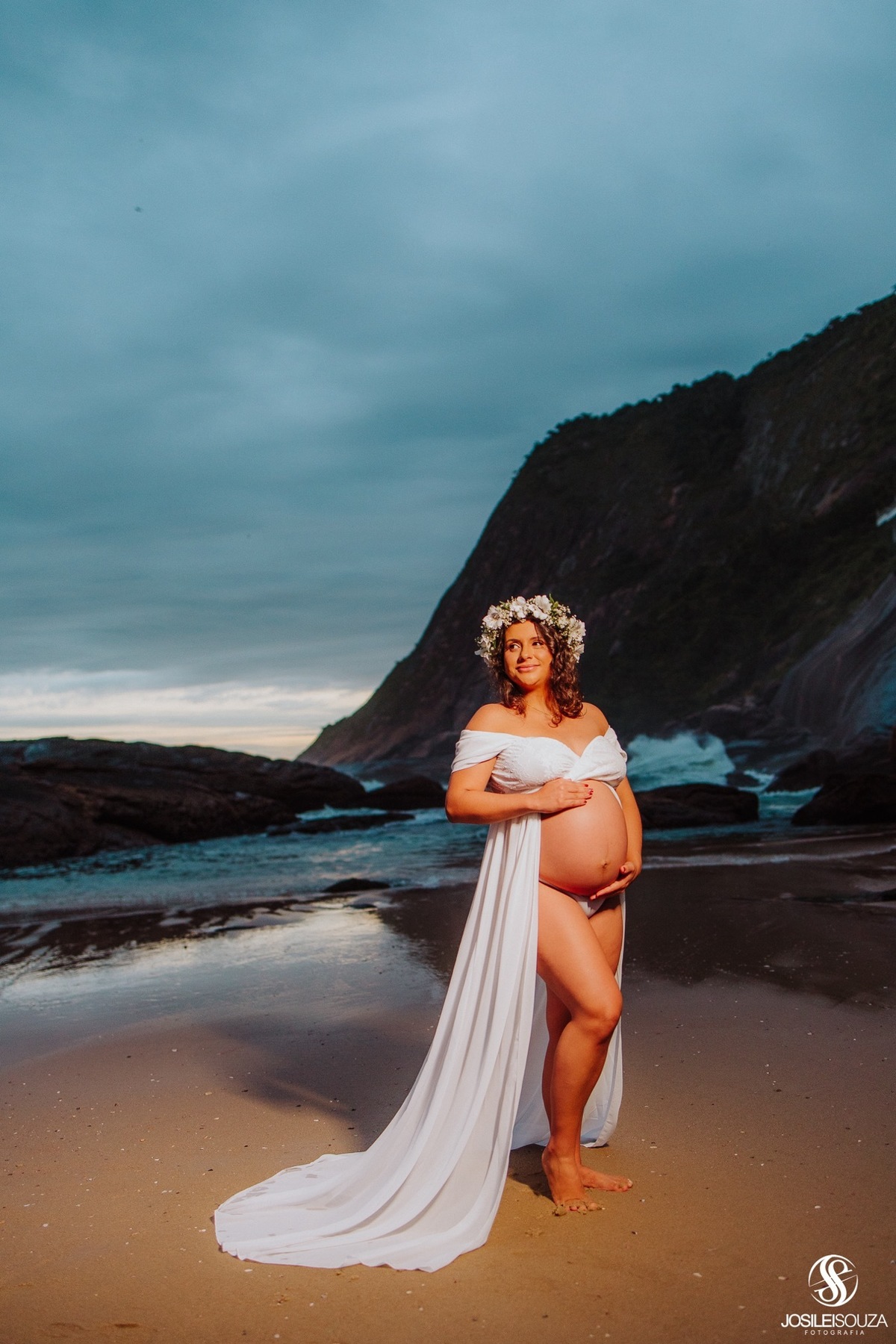 Ensaio de Gestante na Praia de Piratininga em Niterói