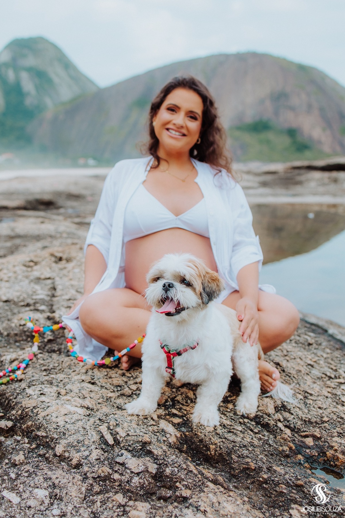 Ensaio de Gestante na Praia de São Francisco em Niterói