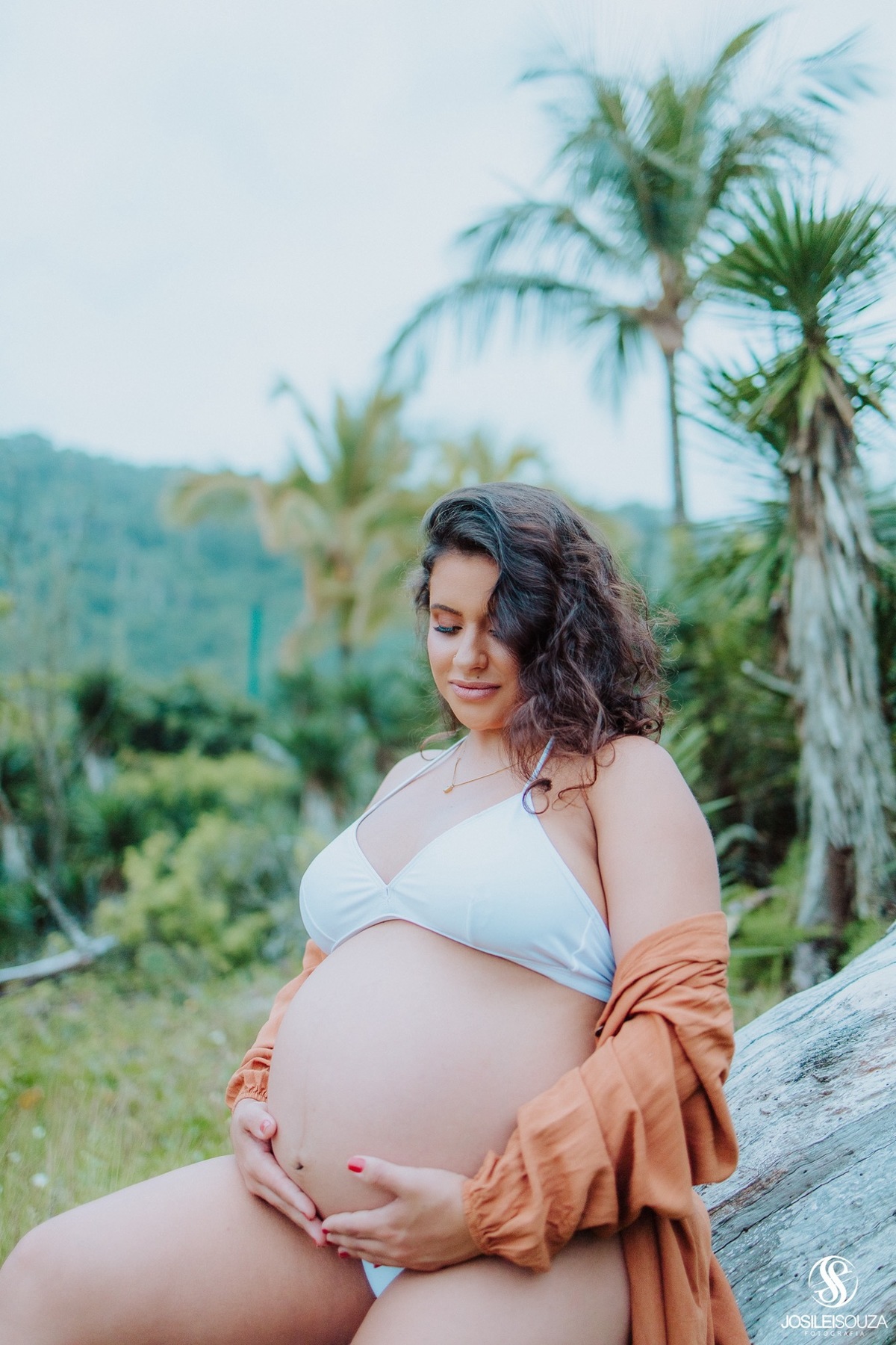 Ensaio de Gestante na Praia de Itaipu em Niterói