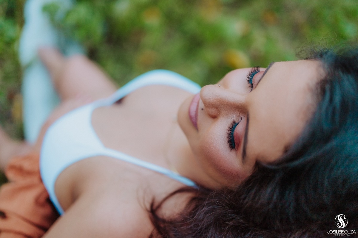 Ensaio de Gestante na Praia de Itacoatiara em Niterói