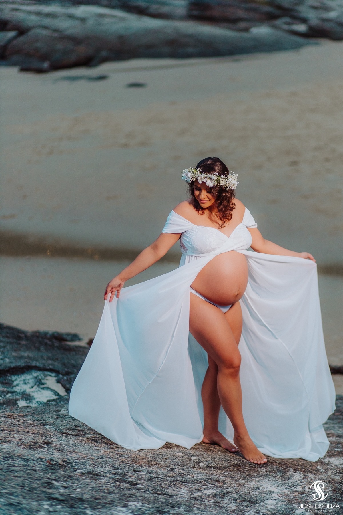 Ensaio de Gestante na Praia de Piratininga em Niterói