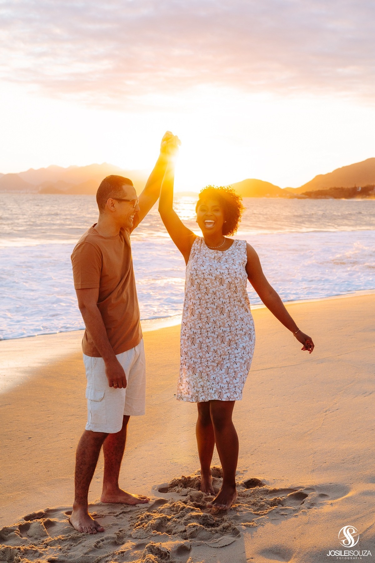 Ensaio Pré Wedding no Pôr do Sol em niterói