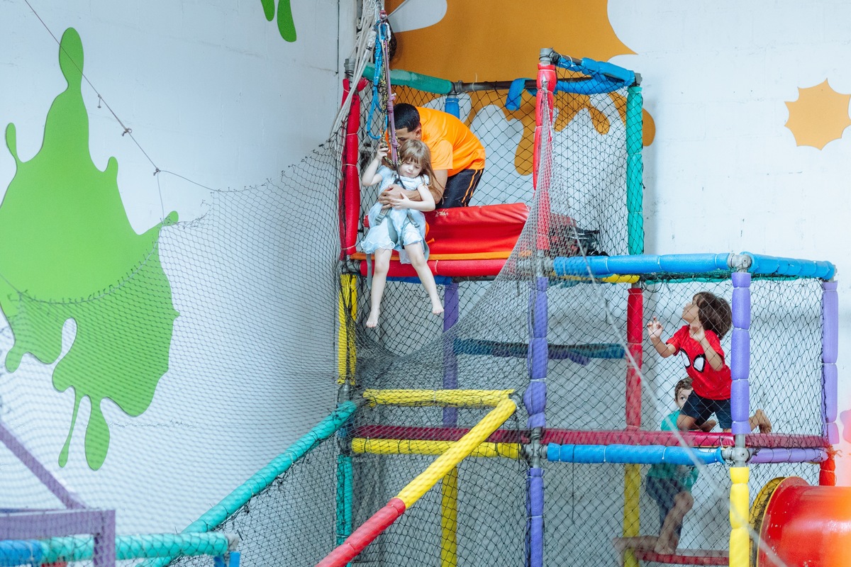 Casa de festa infantil no méier