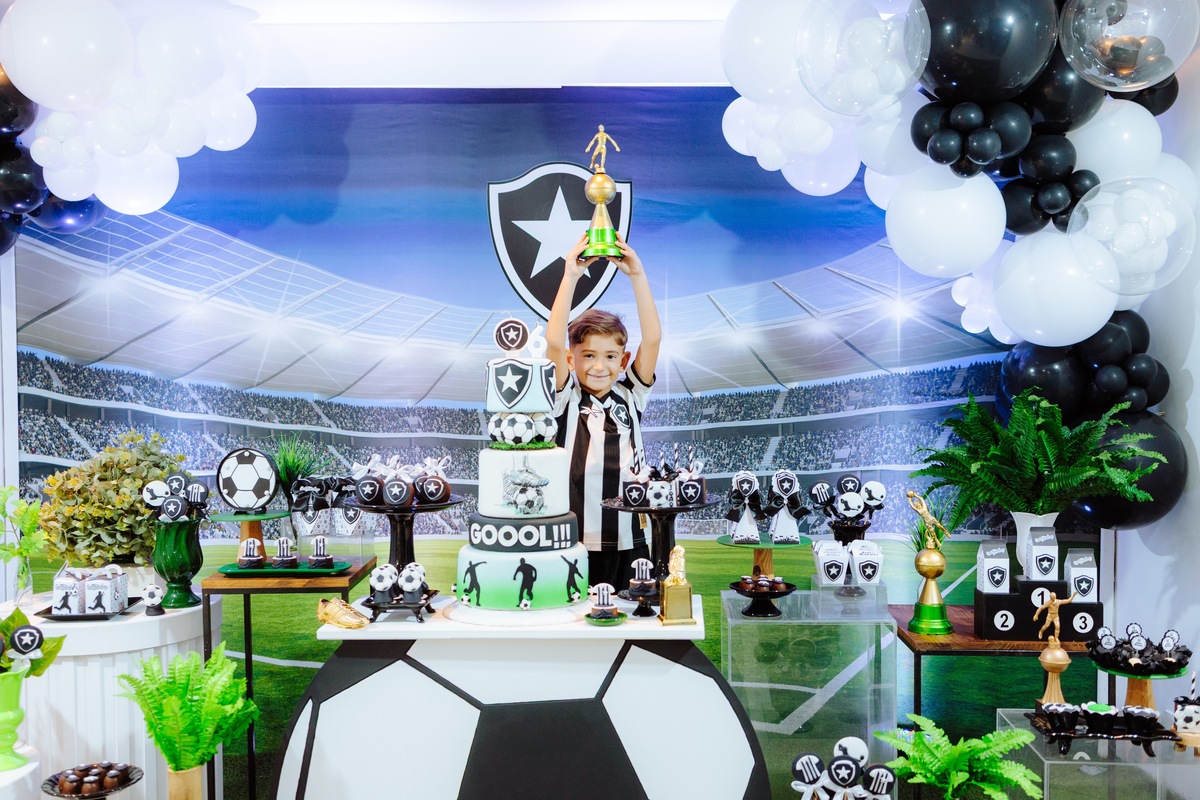 Aniversário infantil COM TEMA DO BOTAFOGO