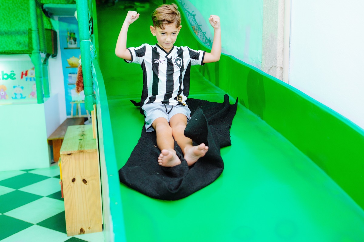 Fotógrafa de aniversário de criança na Região Oceânica de niterói Casa de Festas em piratininga