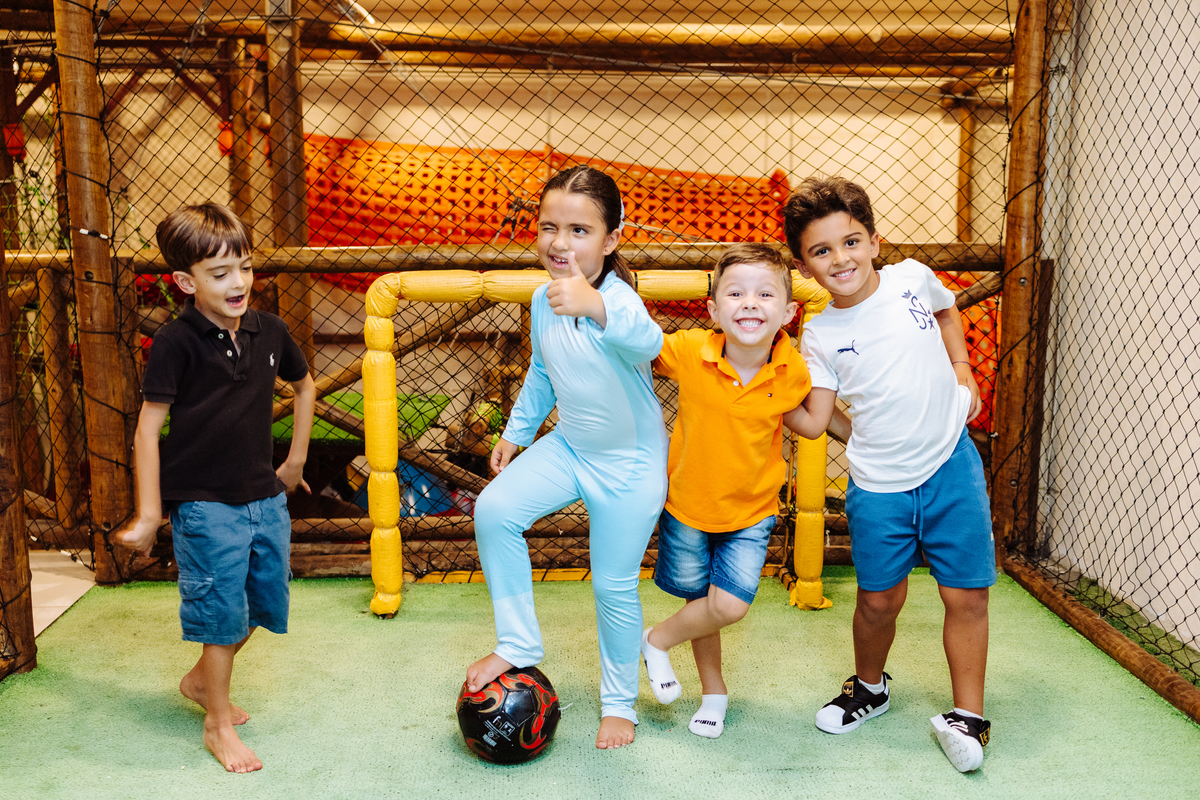 fotógrafo para aniversário infantil na casa de festas La Ville Kids