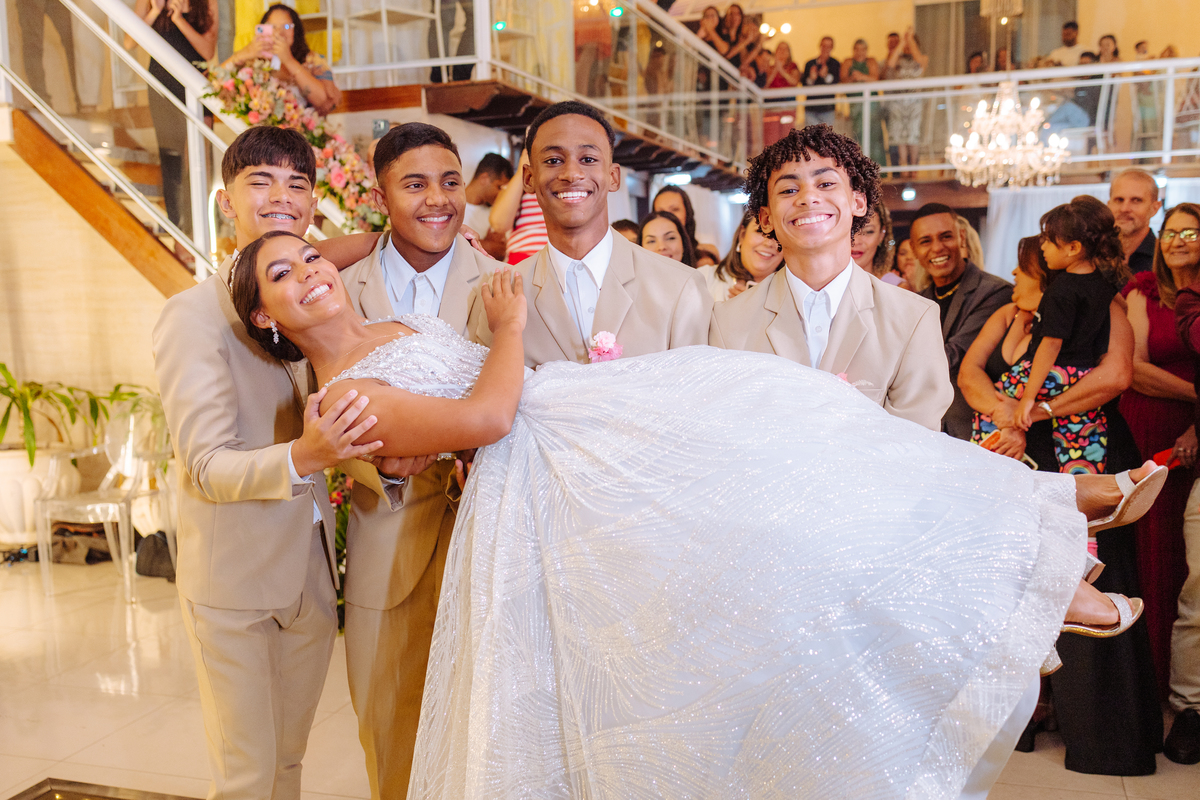 Gisely Verly Cerimonialista em Itaboraí