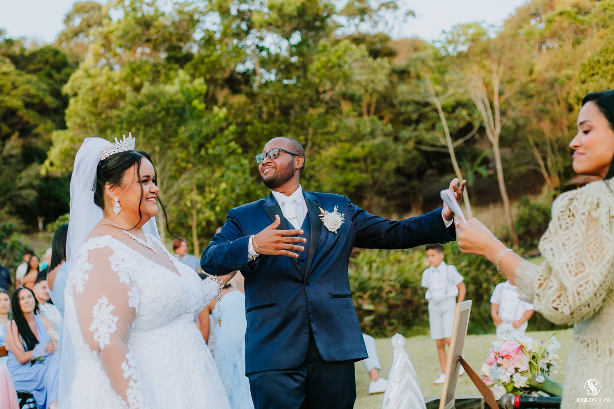Fotografia de casamento com cerimônia no Sítio Xodó